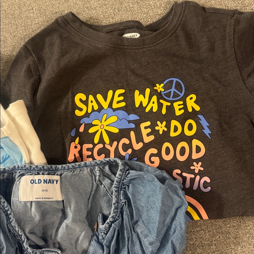5/$15- 5t bundle - Picture 2 of 3